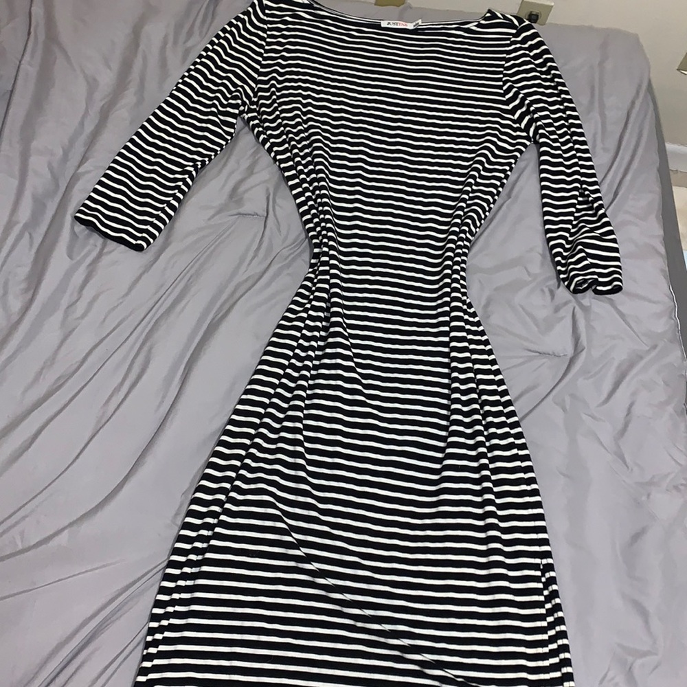 Large Just Fab black and white stripped dress!
